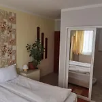 Mira Penzion Dobriniště